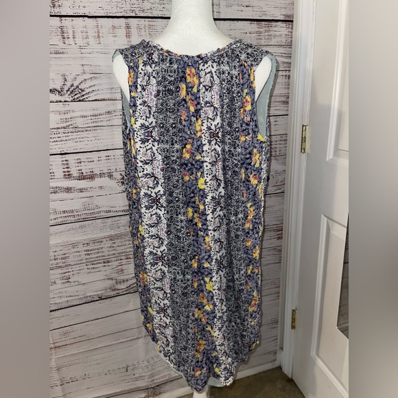 LOFT Floral Print Dress - Picture 7 of 10